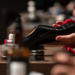 光沢を決める最終兵器。<br>SHOESHINE GRAND PRIX提供のM.MOWBRAYワックス特集