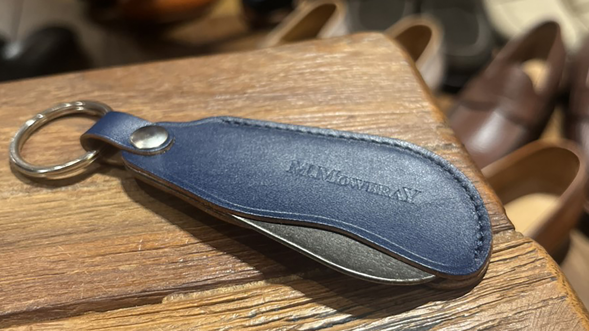 【限定品情報】信頼の形に、記念の色を。<br>50th リミテッドレザーシューホーン登場